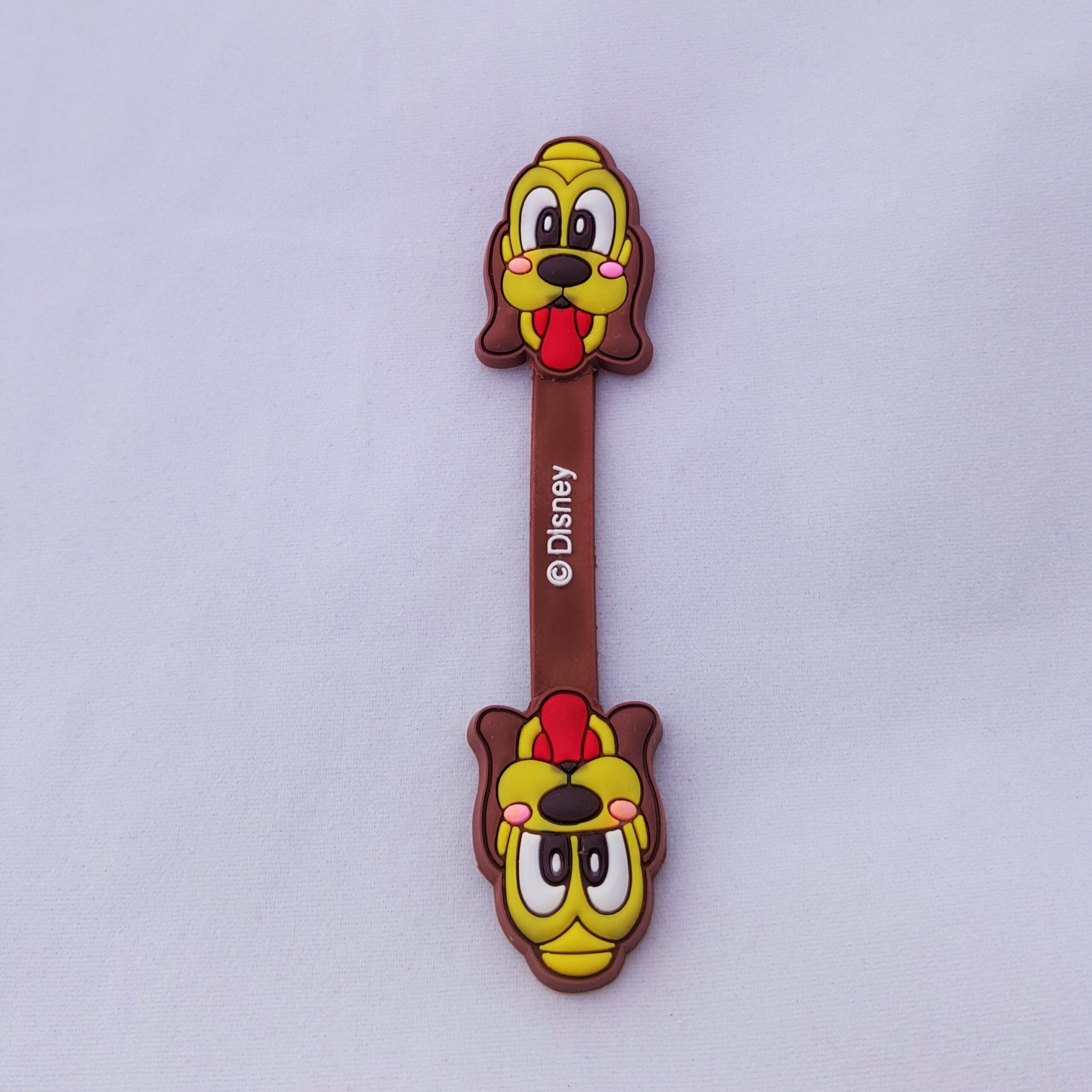 CLIP68-1-1.jpg Clip de Pluto - Image 1